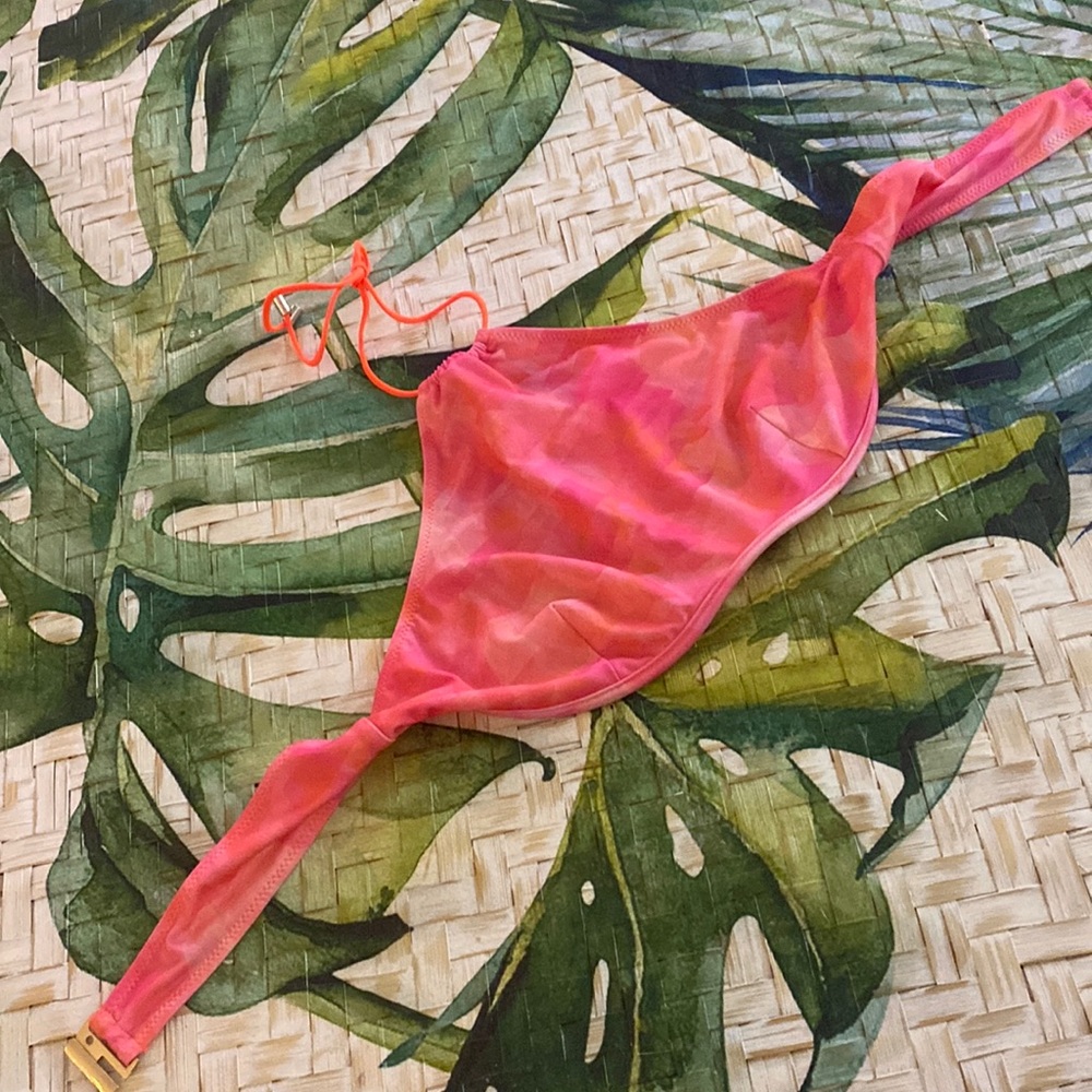 Sel halter bikini top